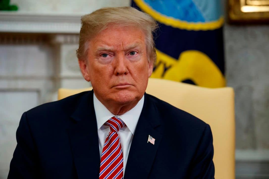 US-Iran Tensions Escalate: Trump Threatens Heavy Strikes as Hostilities Resume in Gulf